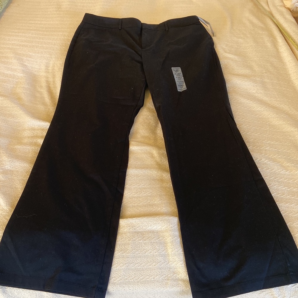 16 Medium NWT Docker’s black mid rise metro pants - Picture 3 of 12